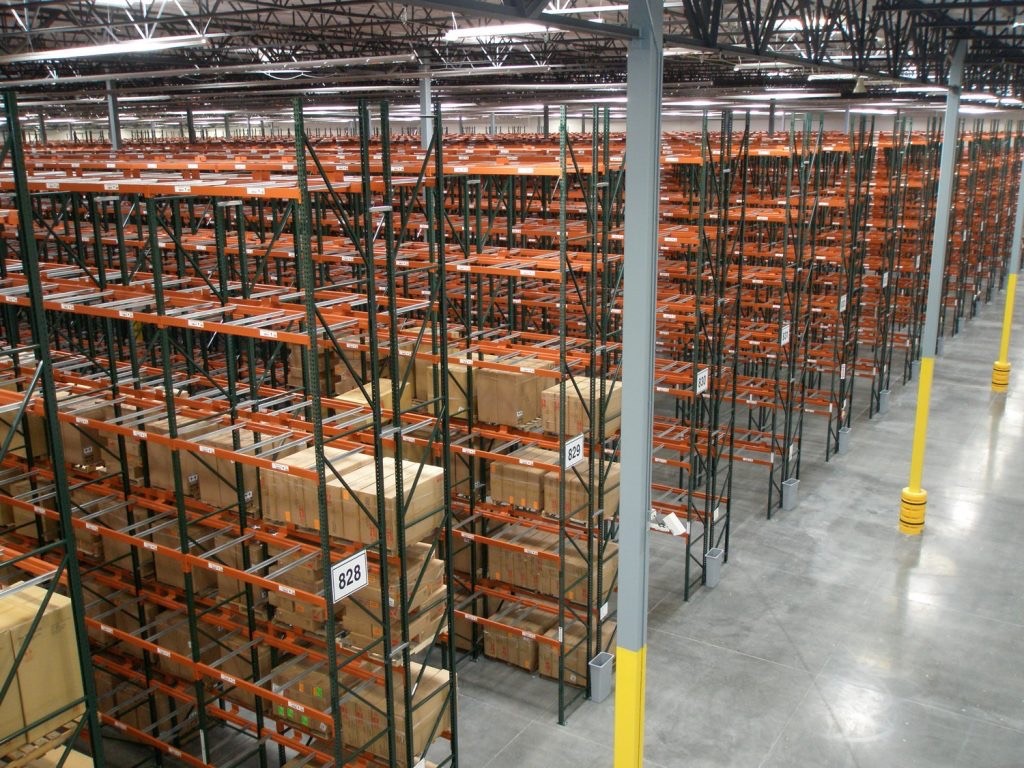 OEM Adjustable Warehouse Shelving Heavy Duty Pallet Racking System