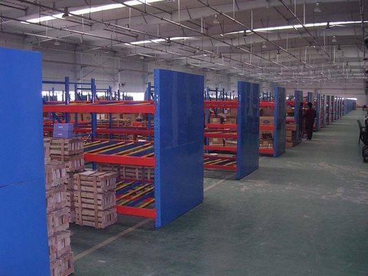 Sistema de rack de flujo de cartón personalizado 100-1000Kgs por cama para almacenamiento en almacén