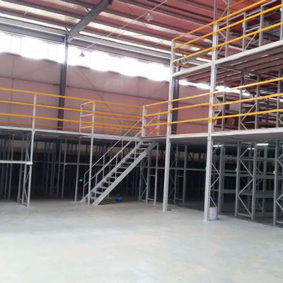 Plataforma de construcción de acero de almacén Protección contra incendios Mezanina de almacenamiento industrial